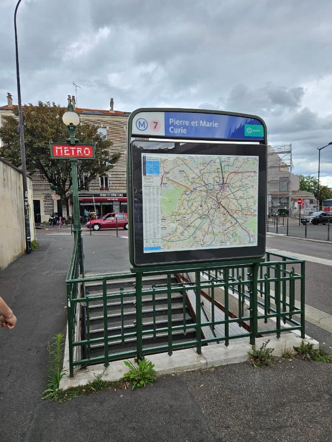 Studio 22M2 A Ivry/Seine-A 200 Metres De Paris. Proche Metro 7 Экстерьер фото